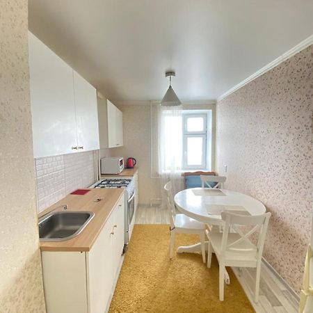 2-Х Комнатная Квартира Напротив Аквапарка Aktobé Extérieur photo