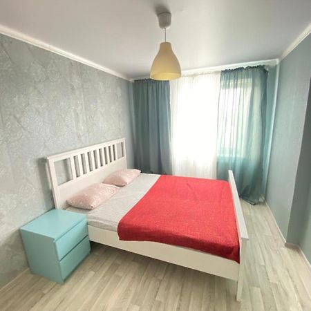 2-Х Комнатная Квартира Напротив Аквапарка Aktobé Extérieur photo